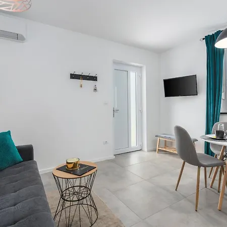 Διαμέρισμα Apartments Amore *