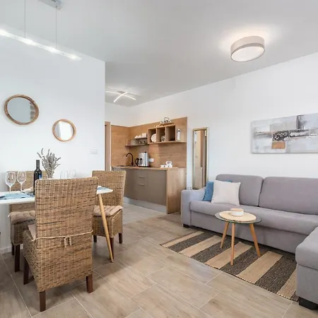 Apartments Amore *