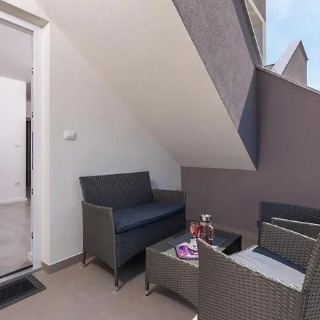 Apartments Amore Apartment
