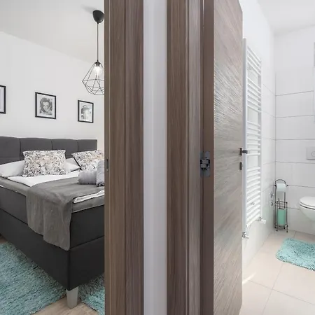 Apartments Amore Apartment *