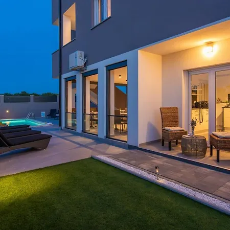 Apartments Amore * Fažana