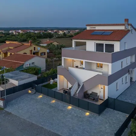 Apartments Amore Apartment *